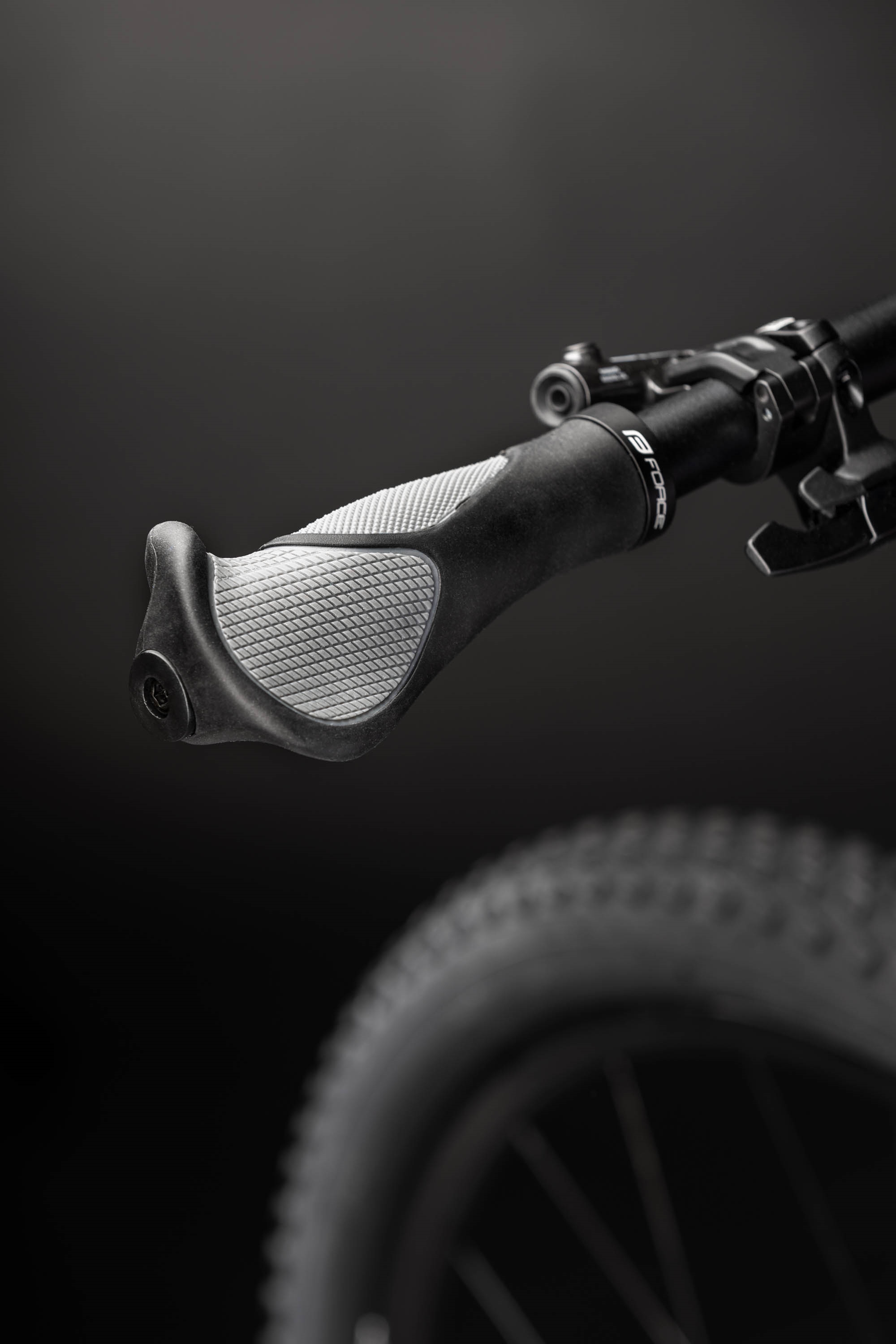 Грипсы Force ANATOMIC (чёрно-серые, L-110 мм)