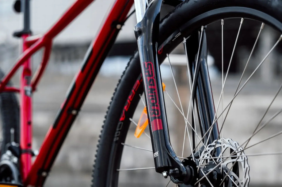 Велосипед GT Outpost Sport 29″ (красный)