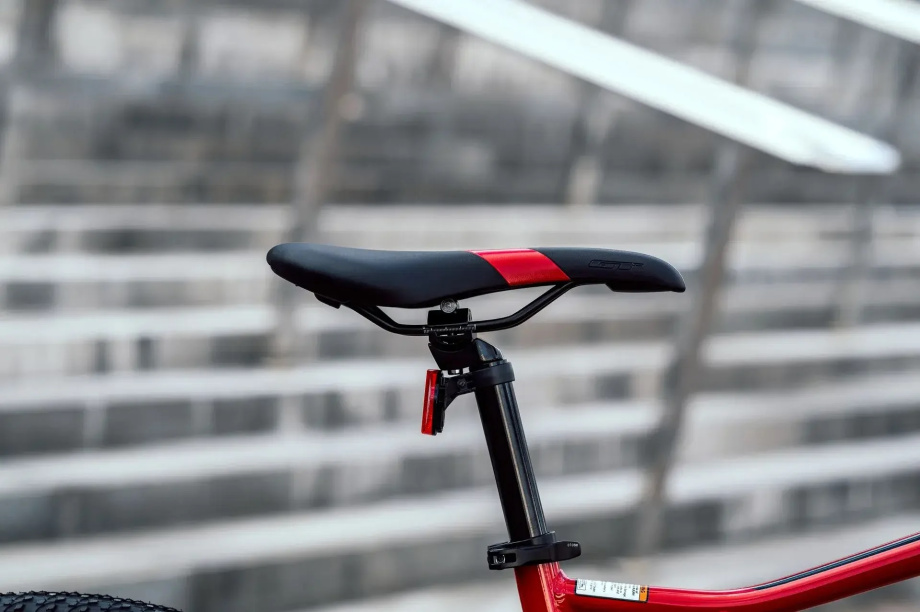 Велосипед GT Outpost Sport 29″ (красный)